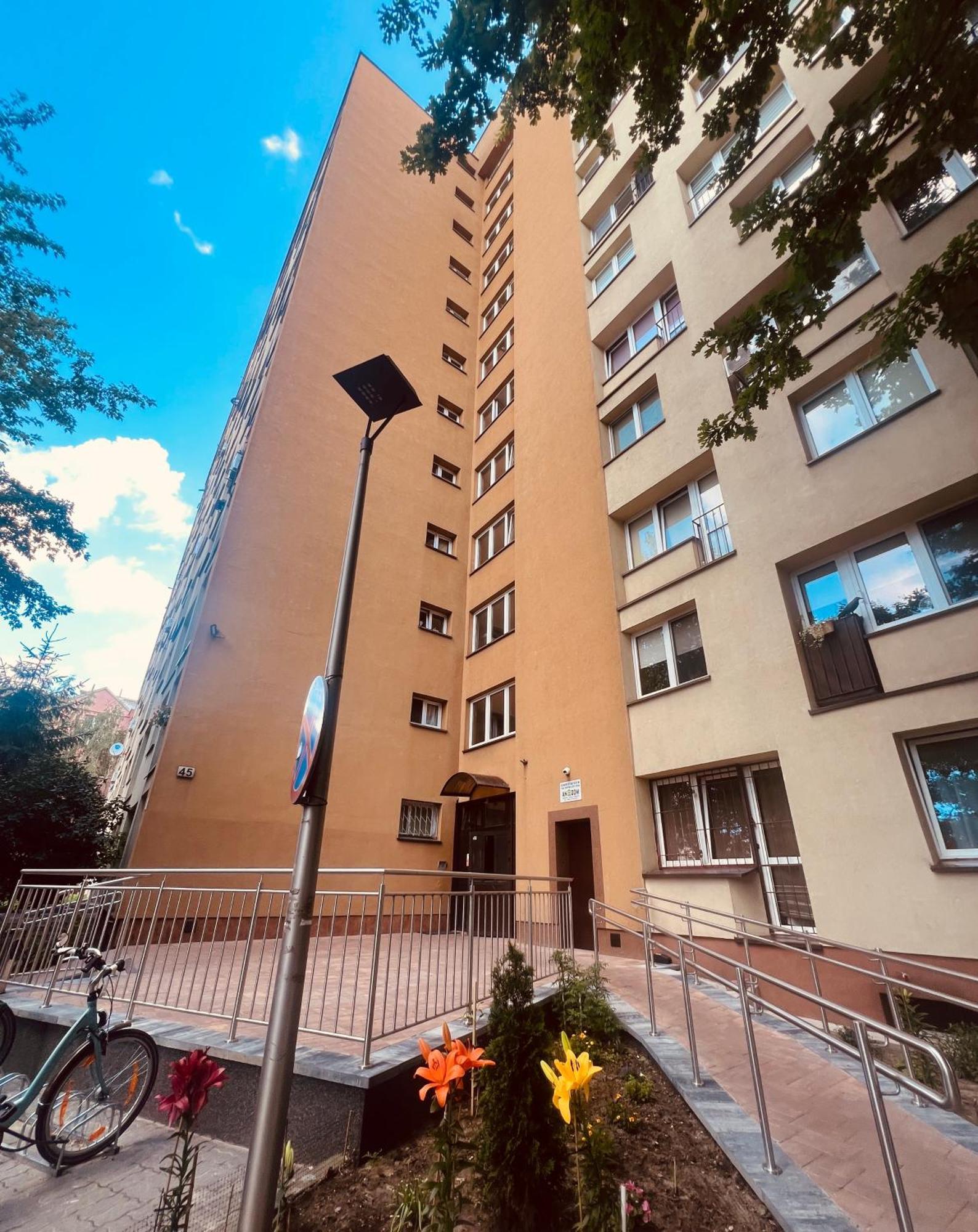 Entire Studio In Centrum Apartamento Varsóvia Exterior foto